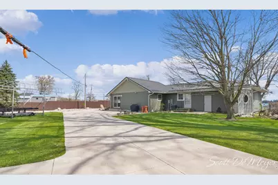 604 N Shore Drive, Crystal, MI 48818 - Photo 37