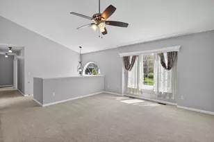 11437 Saddlebrook Cir, Pinckney, MI 48169 - Photo 5