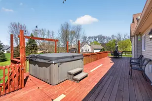 11437 Saddlebrook Cir, Pinckney, MI 48169 - Photo 49