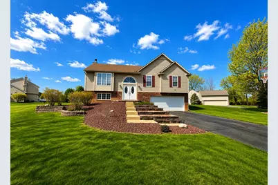 11437 Saddlebrook Circle, Pinckney, MI 48169 - Photo 1