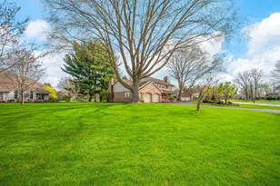 1203 Spur Dr, Saint Joseph, MI 49085 - Photo 7