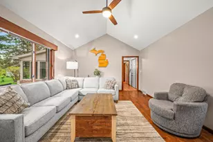 1203 Spur Dr, Saint Joseph, MI 49085 - Photo 33