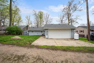 9874 Highland Dr, Montgomery, MI 49255 - Photo 3
