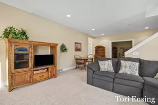 1421 Trl Vw Dr, Greenville, MI 48838 - Photo 23
