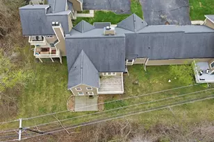 7779 Newport Dr, Clarkston, MI 48348 - Photo 25