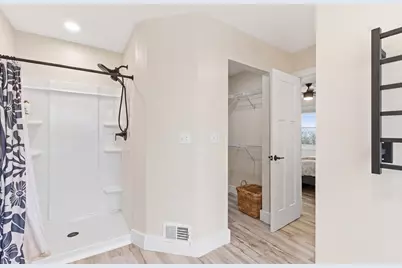 7779 Newport Drive, Clarkston, MI 48348 - Photo 17