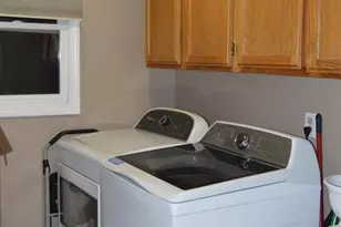 808 Church St, Fowlerville, MI 48836 - Photo 17