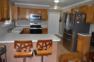808 Church St, Fowlerville, MI 48836 - Photo 11