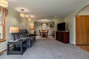 68960 Wildwood Dr, White Pigeon, MI 49099 - Photo 5