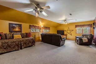 68960 Wildwood Dr, White Pigeon, MI 49099 - Photo 17