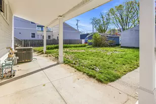 619 Lake St, Saint Joseph, MI 49085 - Photo 55