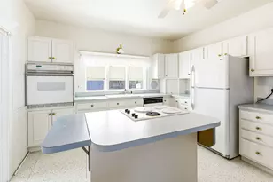 619 Lake St, Saint Joseph, MI 49085 - Photo 7