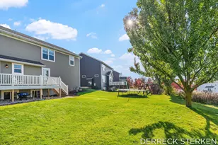 2749 Blue Stem Dr, Zeeland, MI 49464 - Photo 37