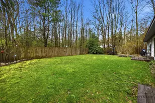 2467 Fenner Rd, Muskegon, MI 49445 - Photo 11