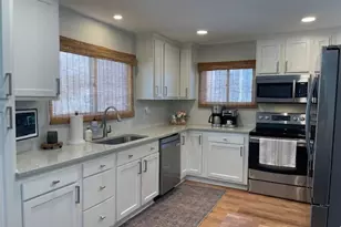 2939 Royalton Heights Rd, Saint Joseph, MI 49085 - Photo 11