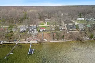 10116 Lakeshore Dr, Chippewa Lake, MI 49320 - Photo 25
