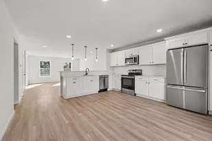 1037 Vertex Cir, Kalamazoo, MI 49009 - Photo 5