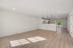 1037 Vertex Cir, Kalamazoo, MI 49009 - Photo 3