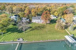 19123 Parke Ln, Grosse Ile, MI 48138 - Photo 41