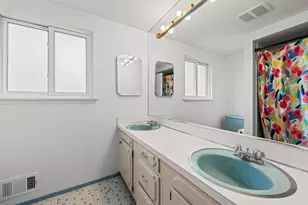 7023 Wild Ridge Ln, West Bloomfield, MI 48322 - Photo 21