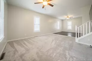113 N Prospect St, Belding, MI 48809 - Photo 9