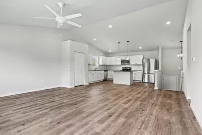 18296 Loganwood Trail, Battle Creek, MI 49017 - Photo 3