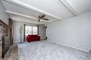 1375 Catherine Cir, Saint Joseph, MI 49085 - Photo 7