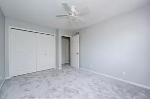 1375 Catherine Cir, Saint Joseph, MI 49085 - Photo 27