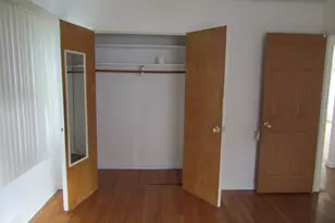 27182 Spring Arbor Dr, Southfield, MI 48076 - Photo 11