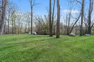 519 E Spruce St, Marshall, MI 49068 - Photo 37