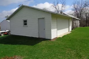 6020 Skuse Rd, Osseo, MI 49266 - Photo 19