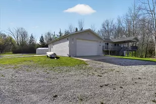 14165 Crampton Rd, Camden, MI 49232 - Photo 11