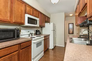 24684 Cashmere Ct, Southfield, MI 48033 - Photo 7