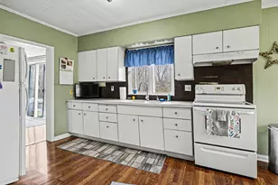 8263 S Scottdale Rd, Berrien Springs, MI 49103 - Photo 13