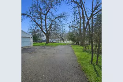 217 Lincoln Street, Allegan, MI 49010 - Photo 5