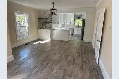 556 Cooper Street, Jackson, MI 49201 - Photo 3