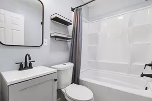 26645 Pembroke Ave, Bedford, MI 48240 - Photo 9