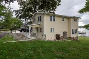 425 Oakwood Ave, Clark Lake, MI 49234 - Photo 71