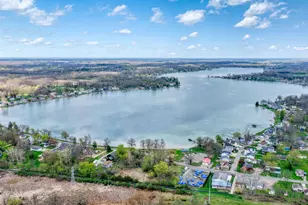 425 Oakwood Ave, Clark Lake, MI 49234 - Photo 57