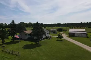 2812 Shoreline Dr, Lupton, MI 48635 - Photo 39