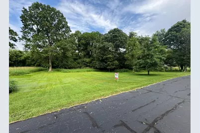 3800 Nelson Drive #20, Jackson, MI 49203 - Photo 1
