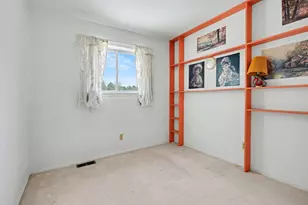 7639 Walcott St, Portage, MI 49024 - Photo 11