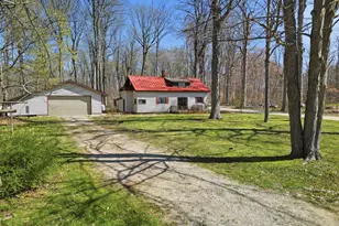 15359 N Clear Lake Dr, Big Rapids, MI 49307 - Photo 3