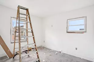 956 Glynn Ct, Detroit, MI 48202 - Photo 19