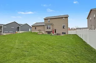 202 E Thorn Hill Ct, Hastings, MI 49058 - Photo 31