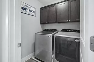 202 E Thorn Hill Ct, Hastings, MI 49058 - Photo 25
