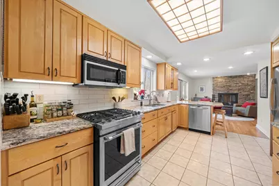 2854 Parkridge Drive, Ann Arbor, MI 48103 - Photo 7