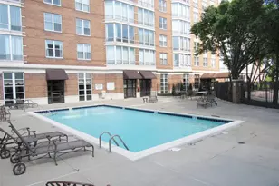 250 E Harbortown Dr, Detroit, MI 48207 - Photo 17