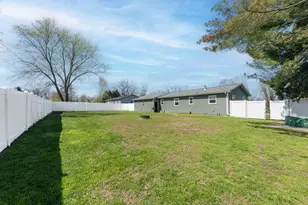 9514 Huntington Rd, Battle Creek, MI 49017 - Photo 19
