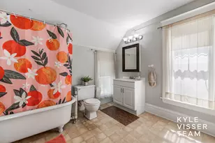 622 Gladstone Dr SE, East Grand Rapids, MI 49506 - Photo 21